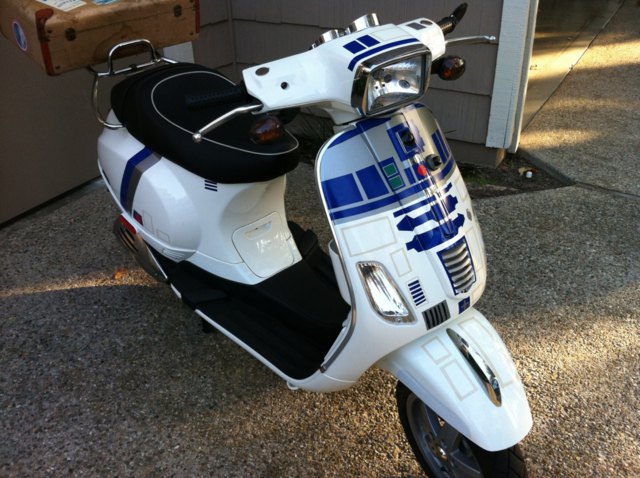 R2-D2 scooter